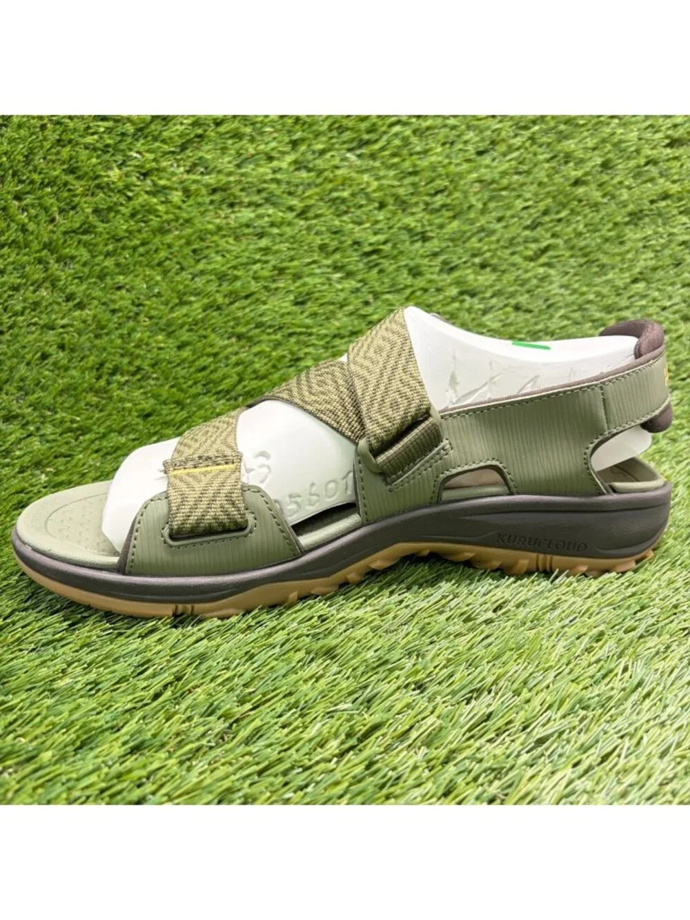 Kuru Current Mens Size 11 Olive Green Gum Beach Walking Outdoor Strappy Sandals